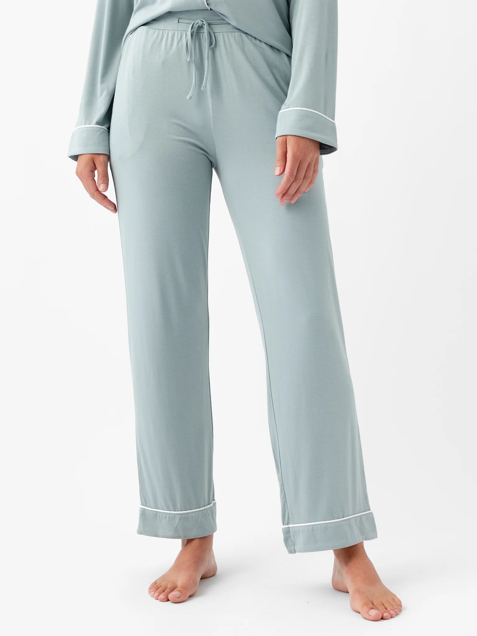 Women's Long Sleeve Stretch-Knit Bamboo Pajama Set