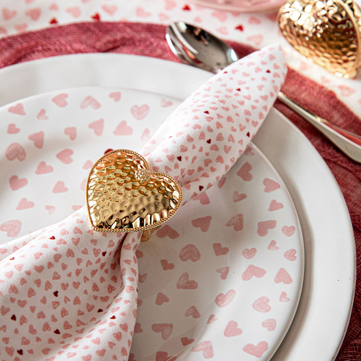 Berry & Thread Heart Napkin Ring Set/4