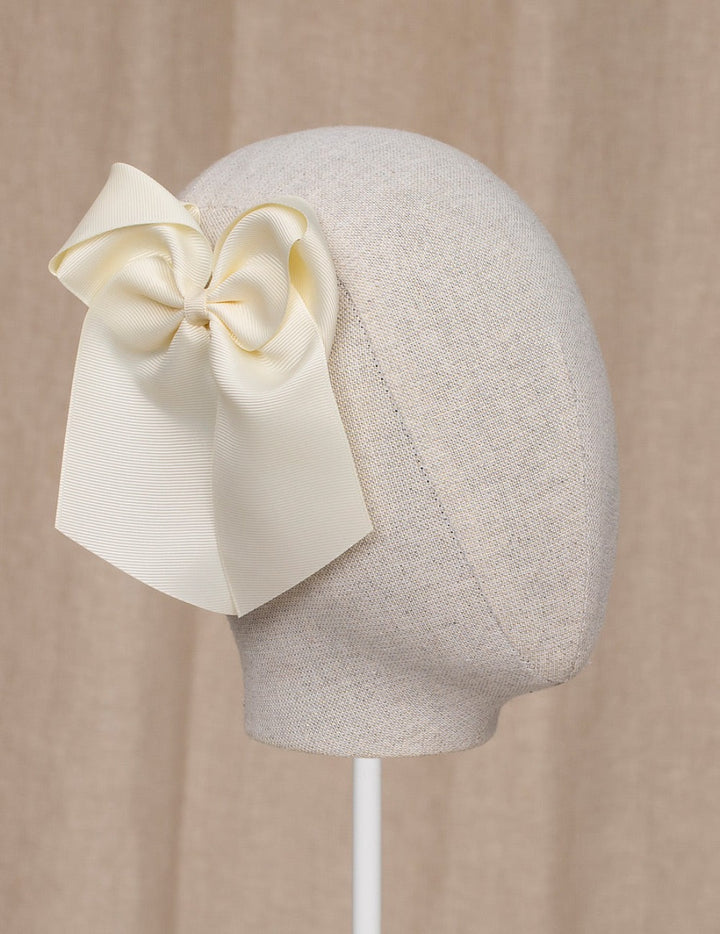 Cream Bow Hair Clip