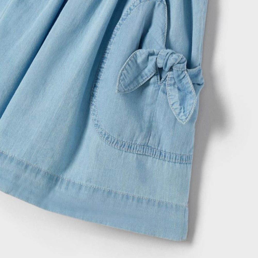 Light Denim Dress With Pockets