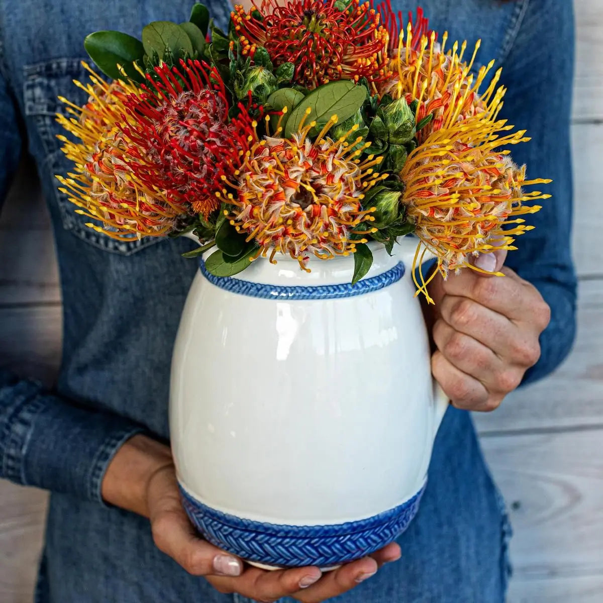 Le Panier White & Delft Blue Pitcher/Vase